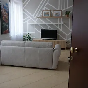A E Parcheggio Nella Proprietà Appartamento